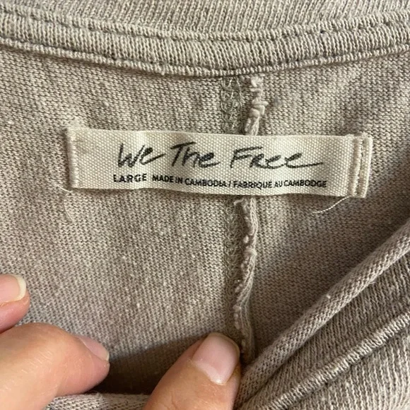 We The Free crewneck tee tunic top cream Large - Picture 5 of 6
